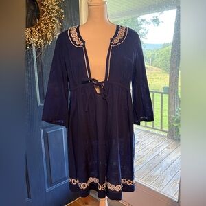 Banana Republic Royal Blue and White dress/coverup. Size M
